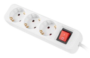 REGLETA LANBERG 3 TOMAS SCHUKO CON PROTECION BLANCA 1.5M